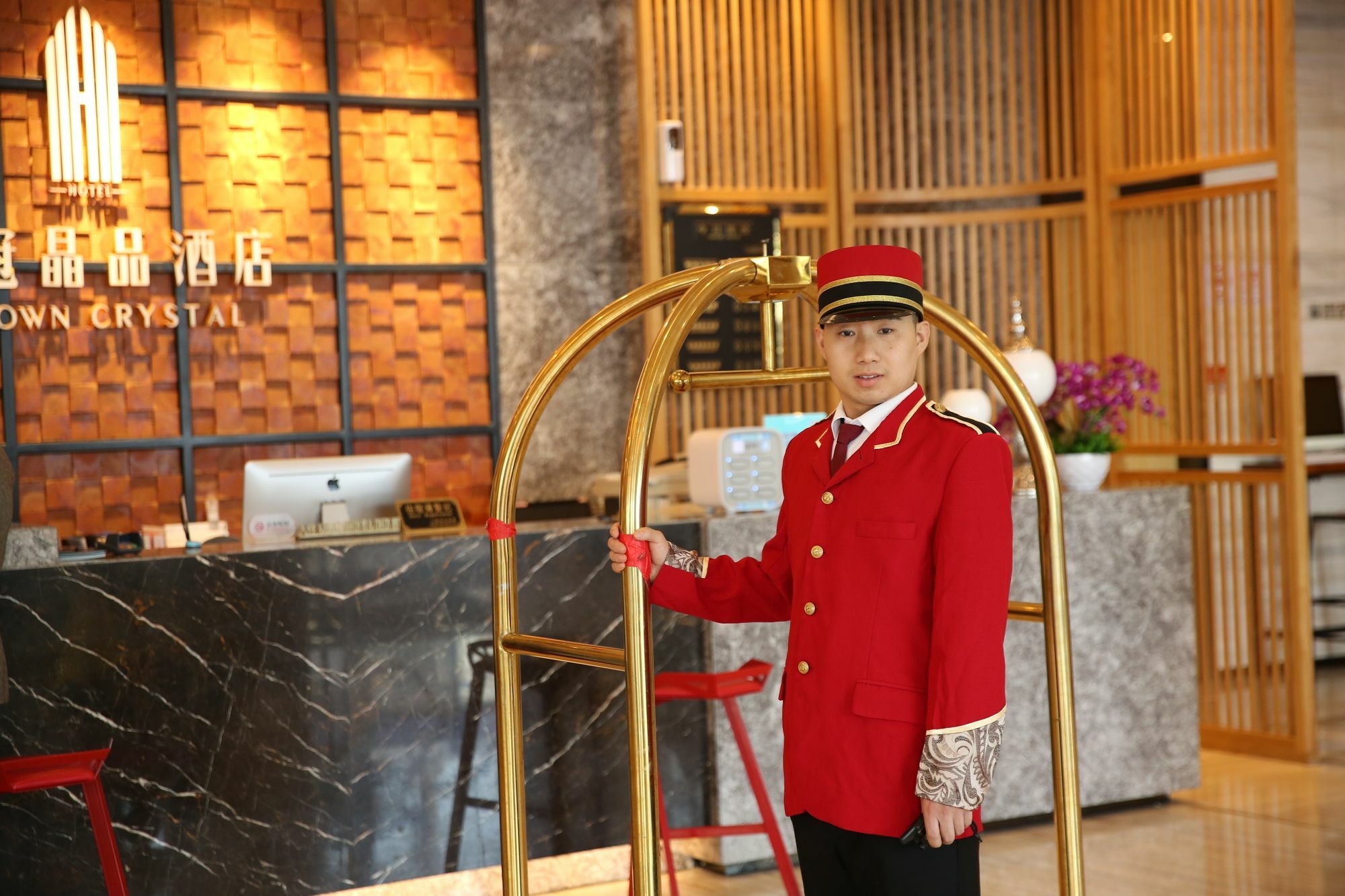 Crown Crystal Hotel Shanghai Exterior photo